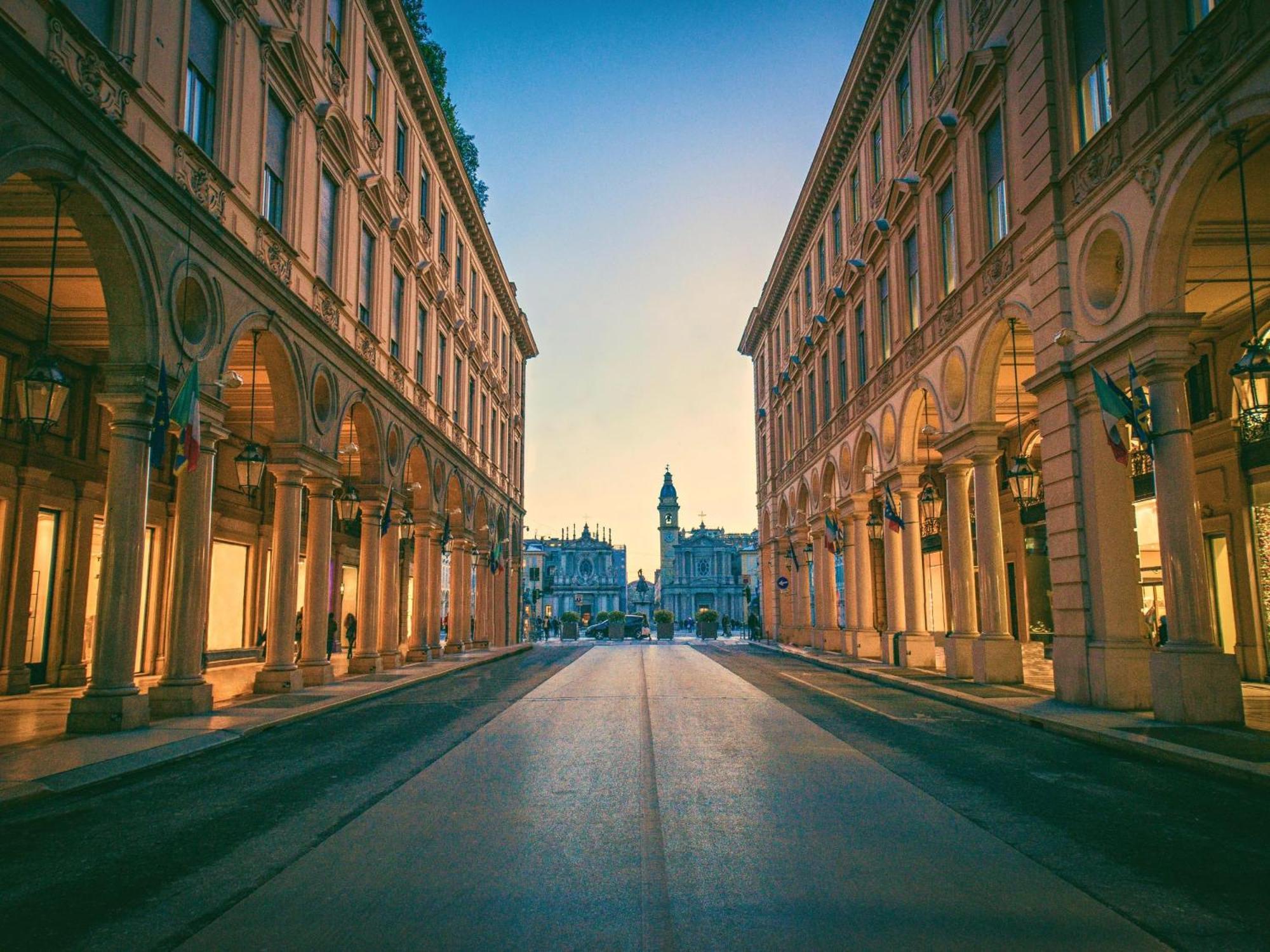Апартаменти L'Oasi In Piazza Bodoni Турин Екстер'єр фото